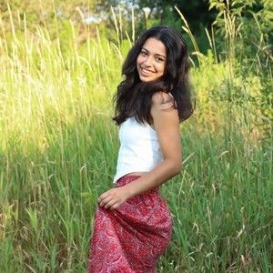 Meet your Posher, Emelina